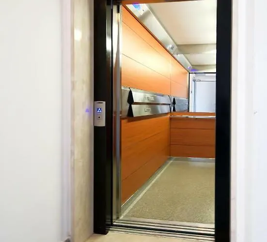 Marinovic Apartment Makarska